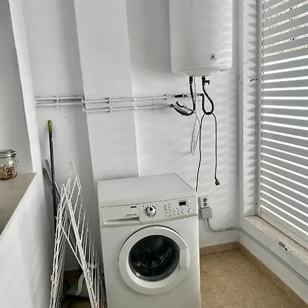 Apartman Skon Med Havudsigt Og Taet Pa Stranden *