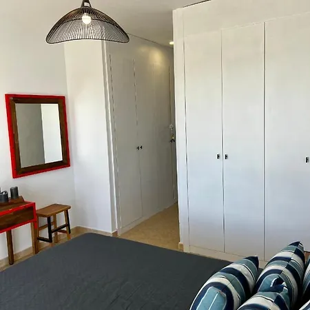 Apartman Skon Med Havudsigt Og Taet Pa Stranden Torreguadiaro