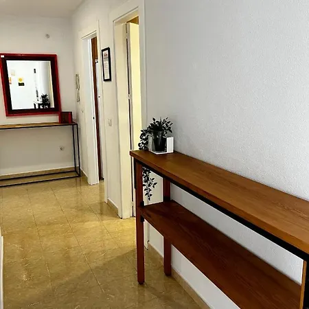 Skon Med Havudsigt Og Taet Pa Stranden Apartman
